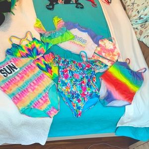 Girls swimsuits 10/12 lot of 5 suits/ 1 rash guard